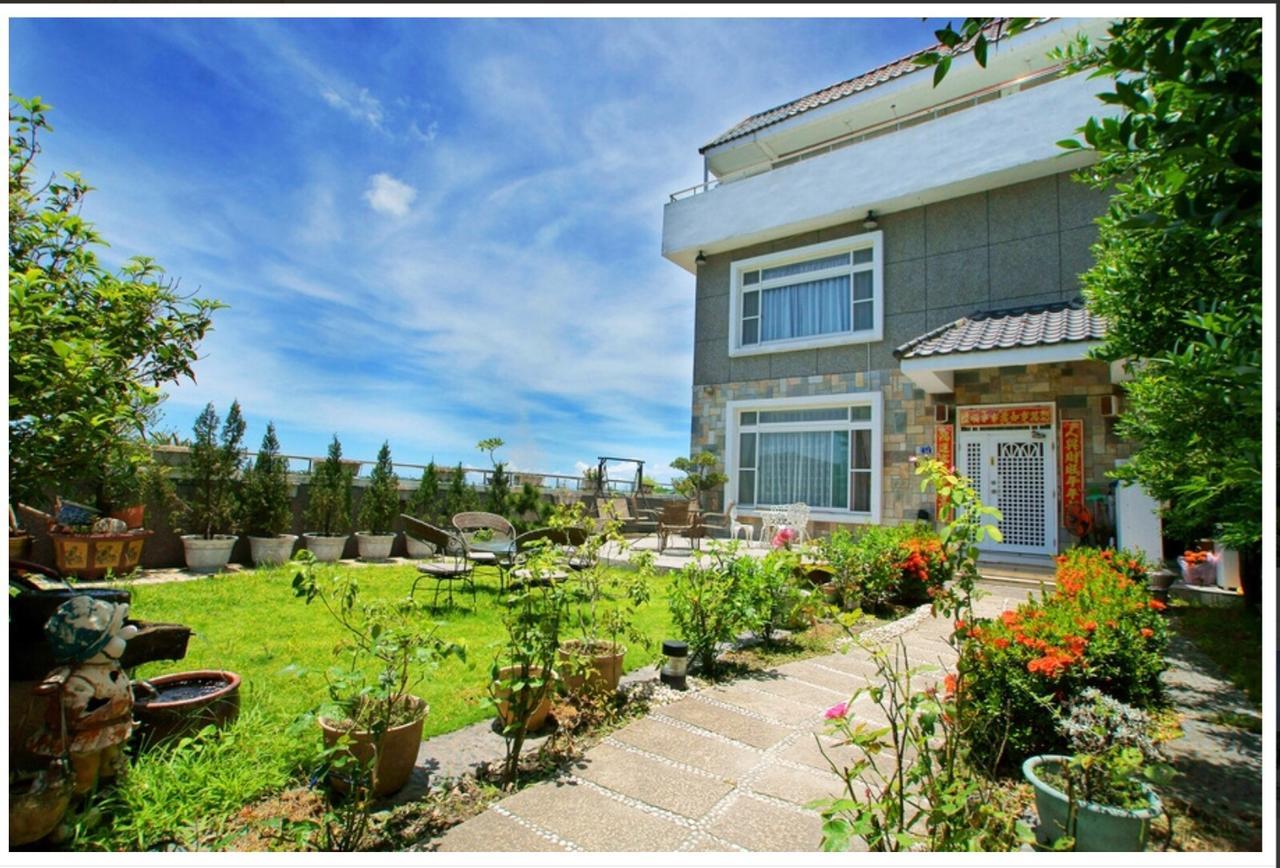 Emaly Homestay T'ai-tung Exterior foto